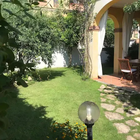 Junco Villa