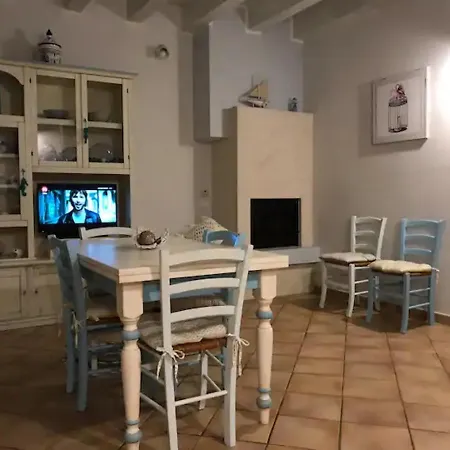 Junco Villa
